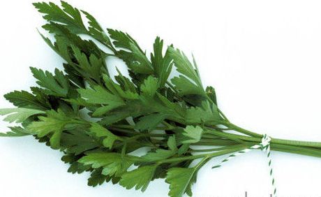 Nutriționiștii balcanici au propus o dietă verde extrem de eficientă