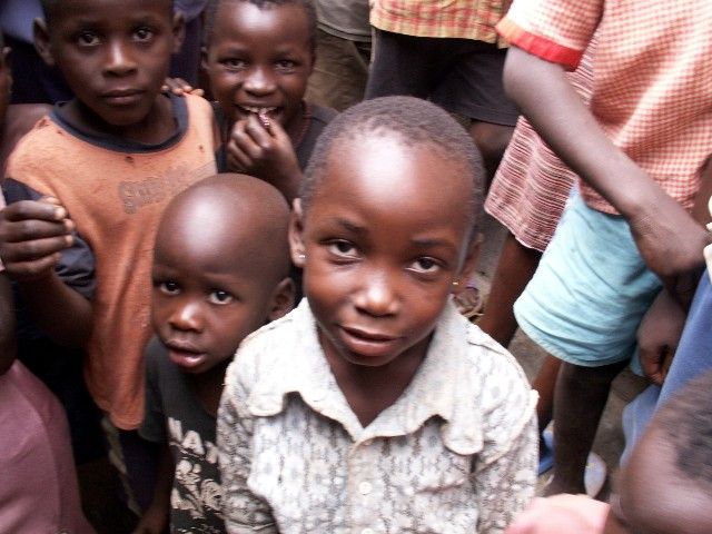 Astăzi este Ziua Copilului African