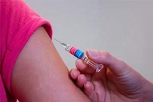 Vaccinați-vă împotriva virusului papilomului